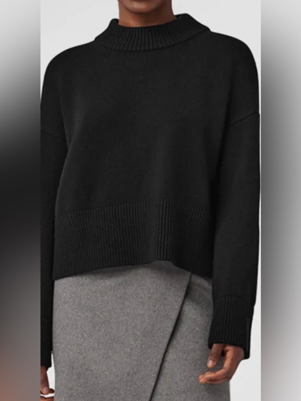 Everyday Black Crewneck Sweater with Ribbed Hem
